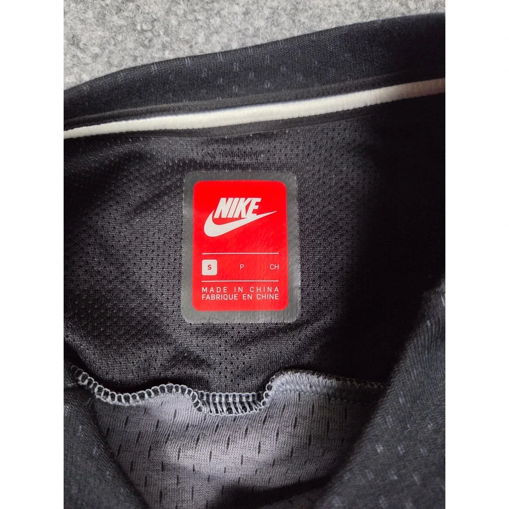 Nike Tech Pack Crew Neck Top Mens Small Black Long Sleeve Side Zip Textured